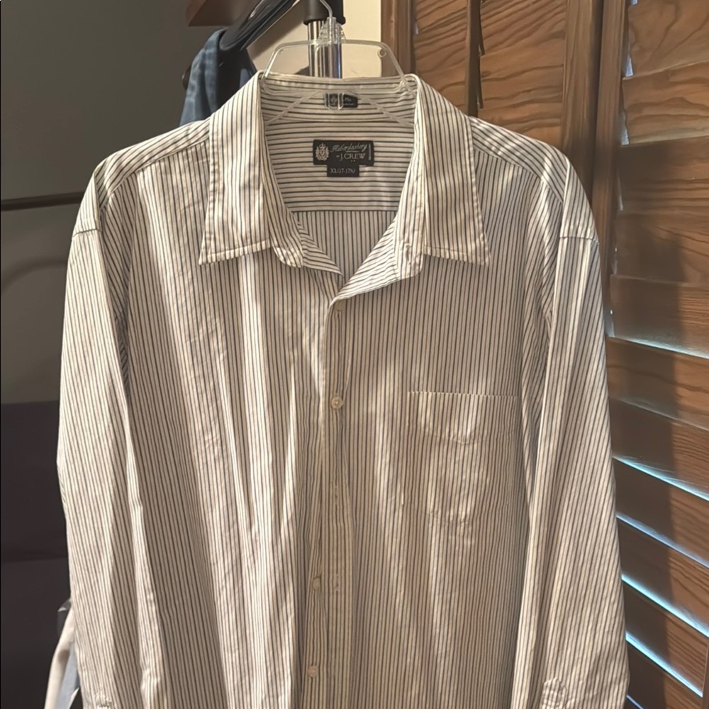 Men’s Haberdashery by JCrew striped button down White stripes Shirt